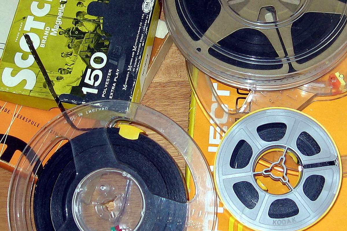 0946 magnetic tape